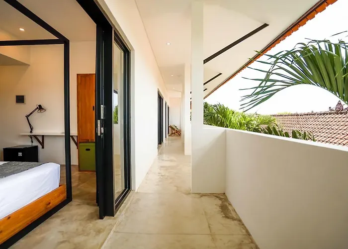 Downtown * Canggu (Bali)