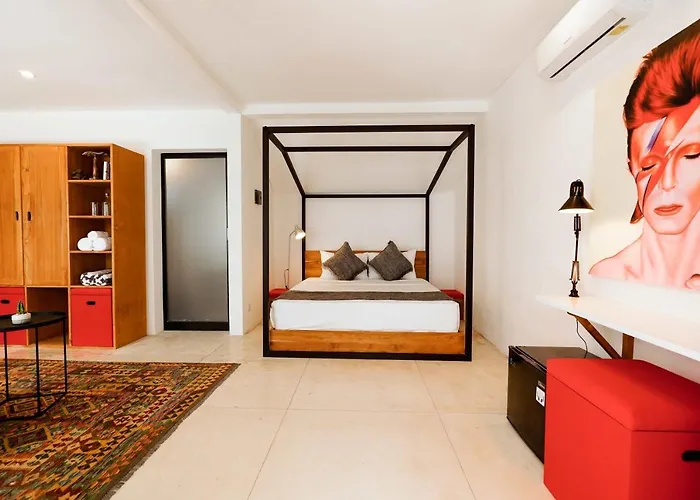 Downtown Guest house *