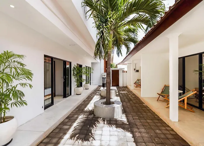 Downtown Guest house *
